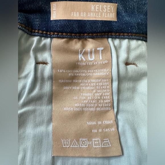 Kut from the Kloth Kelsey Fab Ab Ankle Flare Blue Jeans Size 22W Plus Size - Picture 9 of 11